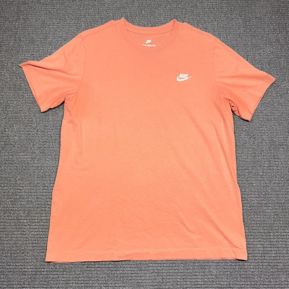 Nike Sportswear Men's Embroidered Futura Logo T-Shirt‎ Peach Orange Large AR4997